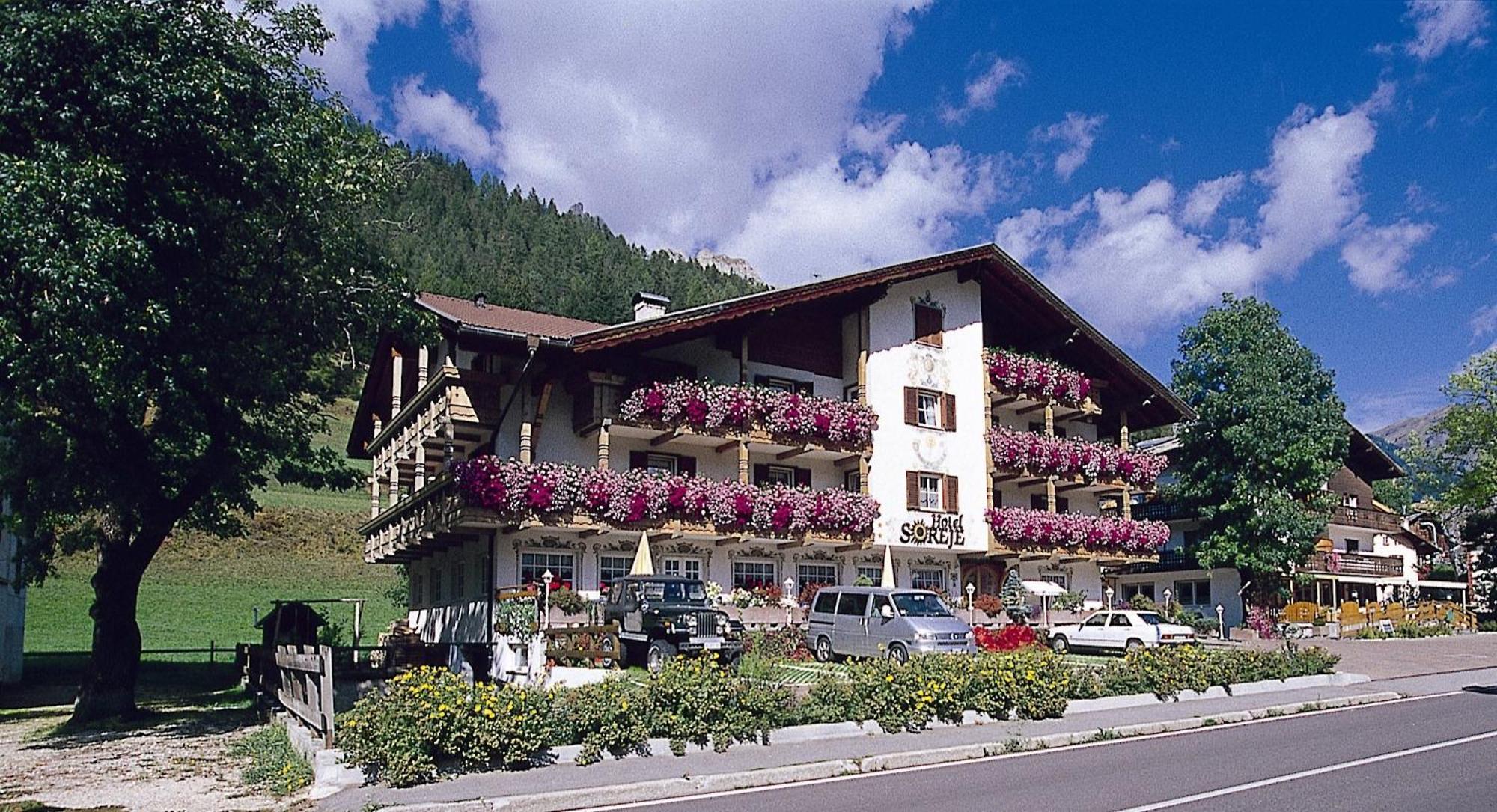 Hotel Garni Soreie Pozza di Fassa Εξωτερικό φωτογραφία