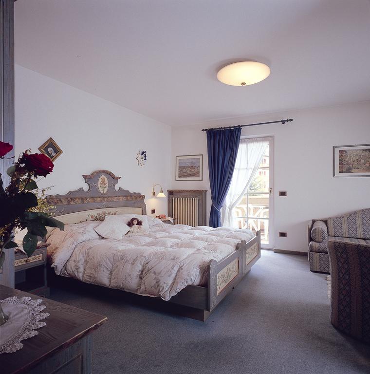 Hotel Garni Soreie Pozza di Fassa Εξωτερικό φωτογραφία