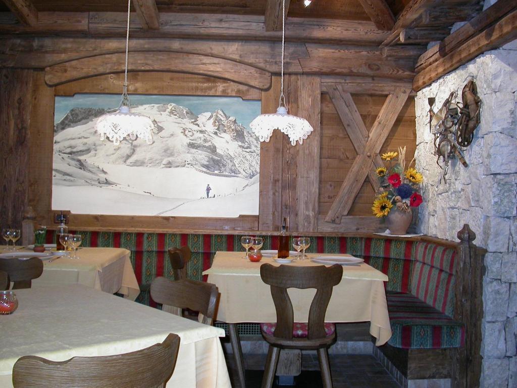 Hotel Garni Soreie Pozza di Fassa Εξωτερικό φωτογραφία