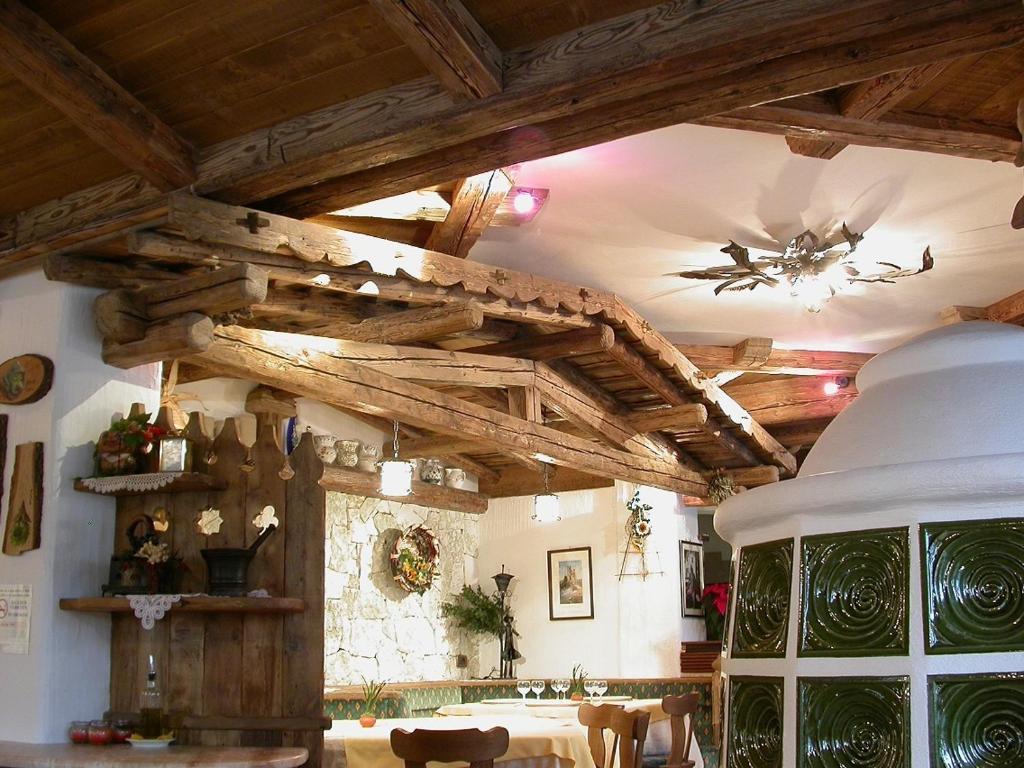 Hotel Garni Soreie Pozza di Fassa Εξωτερικό φωτογραφία